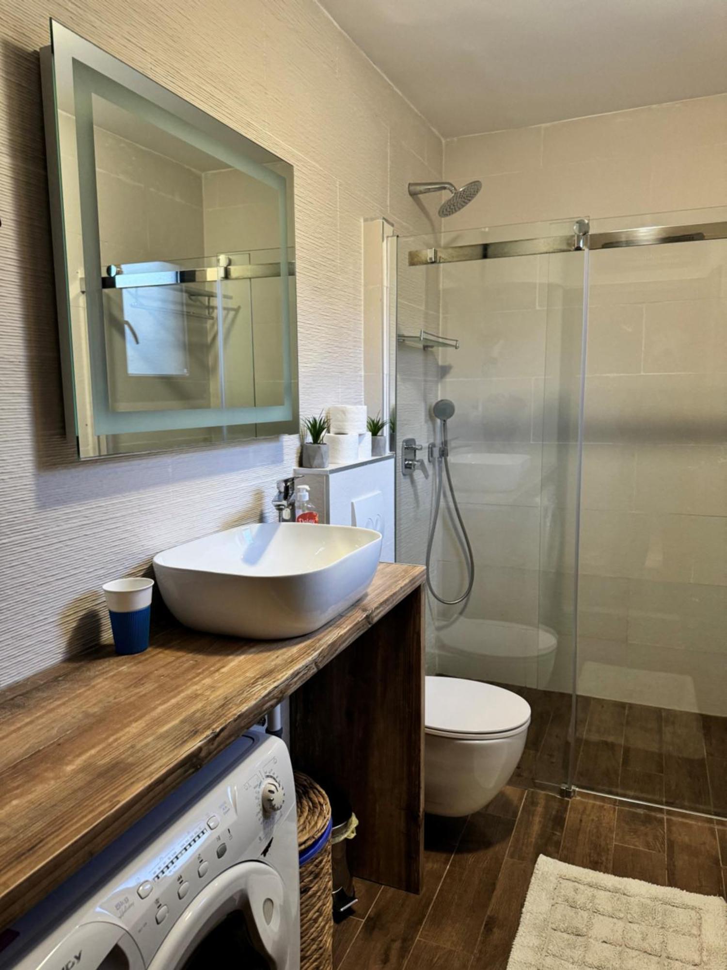 Apartman Vitanov Vinisce Exterior photo